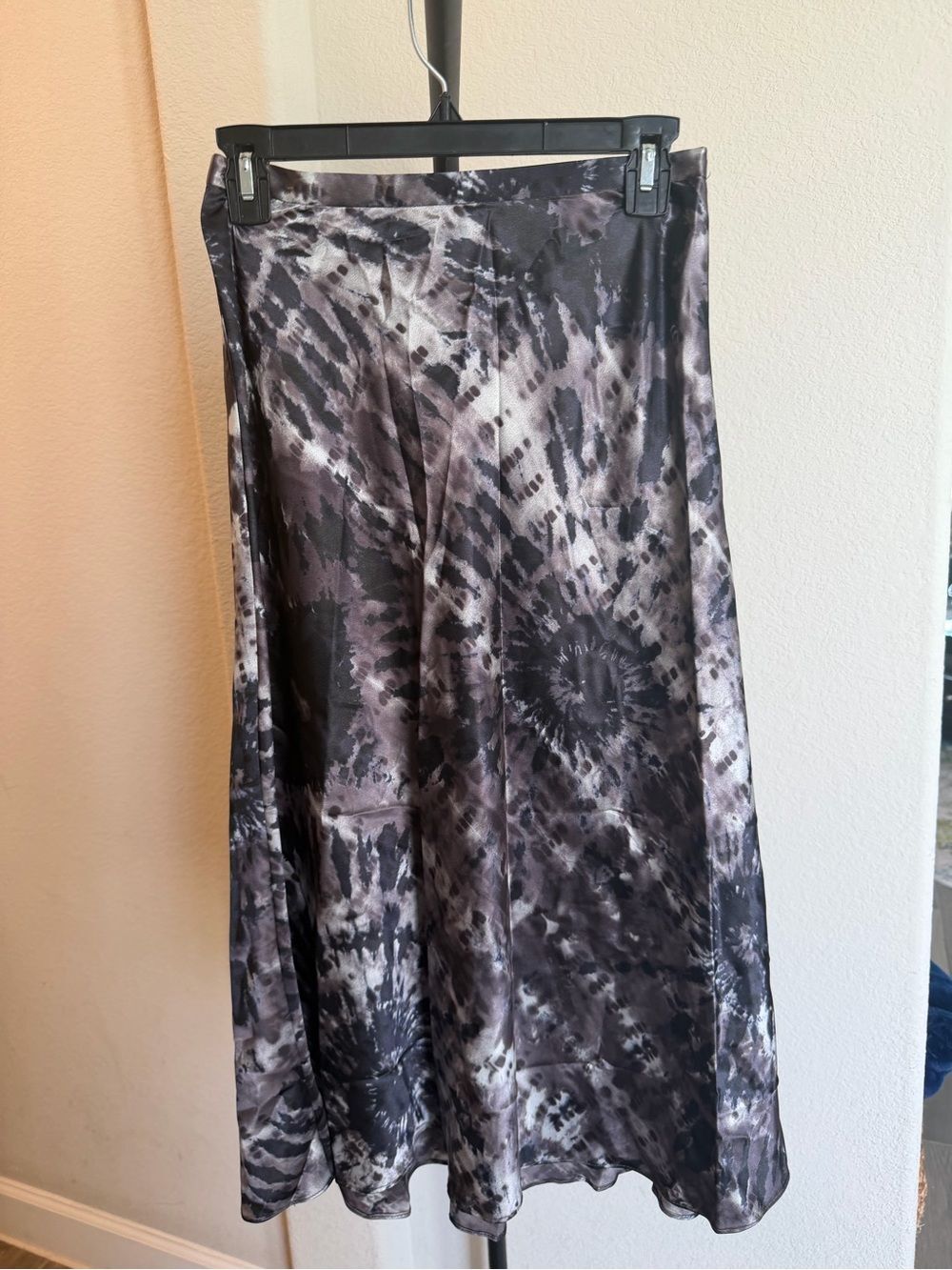 Callipygian Tie-Dye Maxi Skirt in Black and Gray 2 MSRP :$195